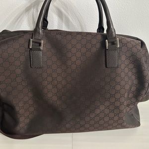 NEVER WORN GUCCI DUFFLE